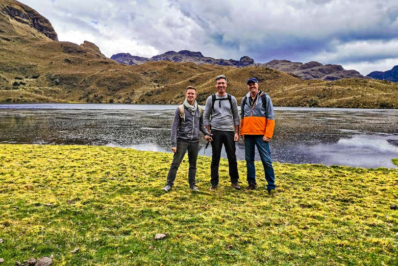 Un gruppo di amici alla laguna Luspa