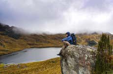 Senderismo por la laguna Luspa