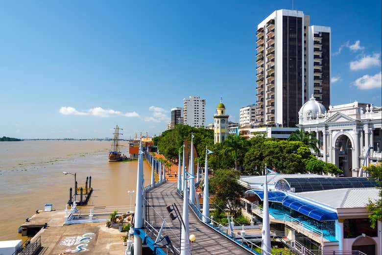 Panoramic view of the port of Guayaquil