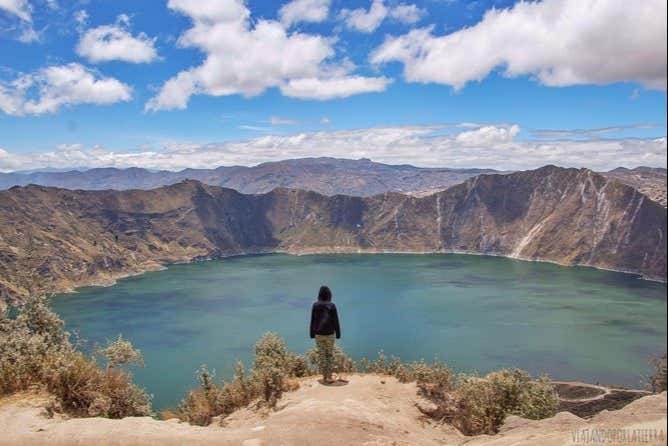 Contemplez l'immensité de Quilotoa
