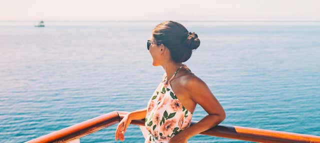 Crociera di lusso di 5 giorni a Española, Floreana, Santa Fe e Santa Cruz