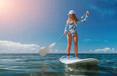 Aluguel de caiaque ou paddle surf na Ilha de Santa Cruz