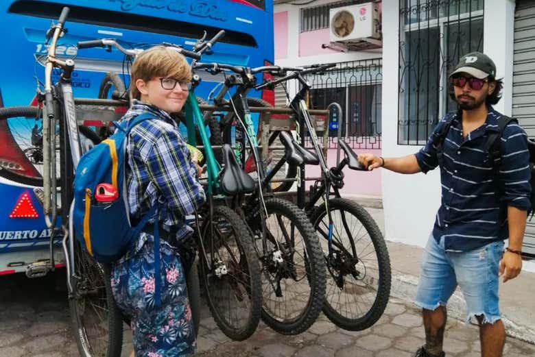 Bicicletas em Puerto Ayora, capital da Ilha de Santa Cruz