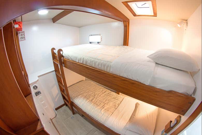 Interior do catamarã