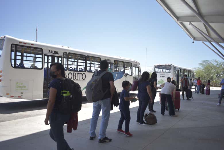 Aeropuerto de Galápagos hasta la Isla Santa Cruz
