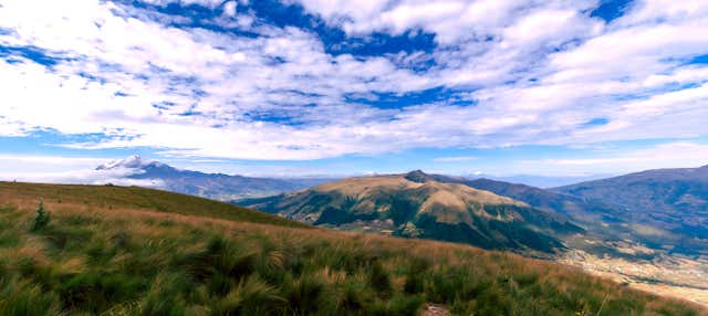 Trekking hasta la laguna Cubilche