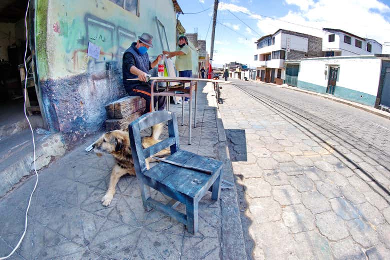 Strolling through the streets of Cotacachi