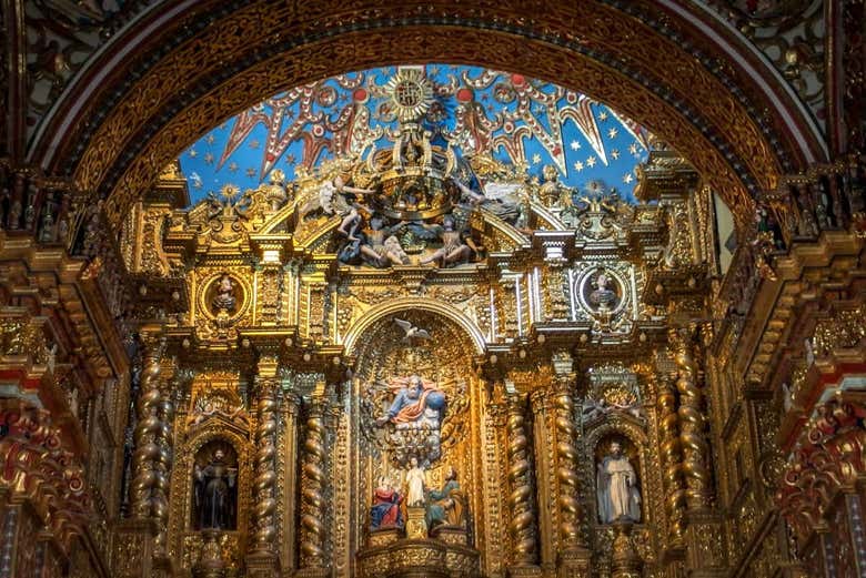 Entrada a la iglesia de la Compañía de Quito Entrada a la iglesia de la Compañía de Quito