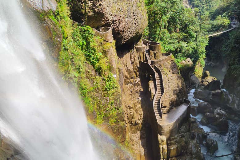 Discover beautiful waterfalls