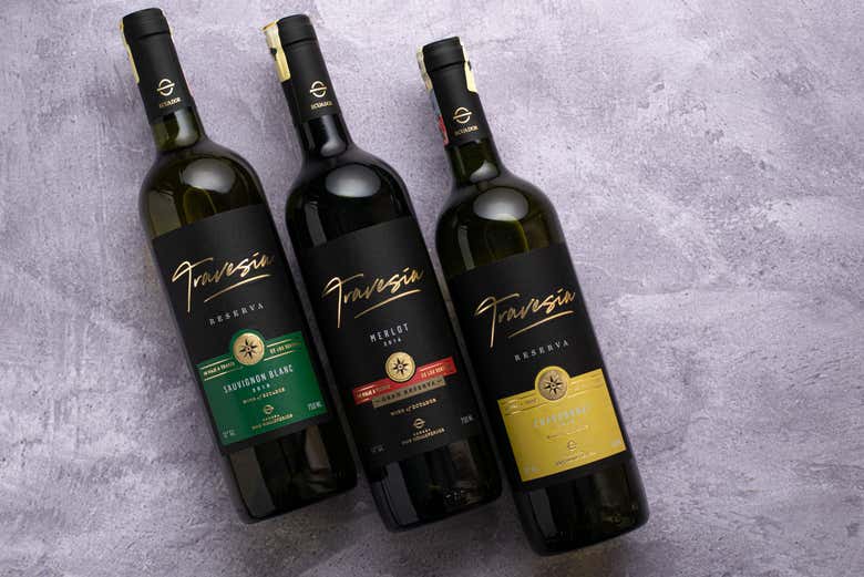 Three bottles of wine from Dos Hemisferios