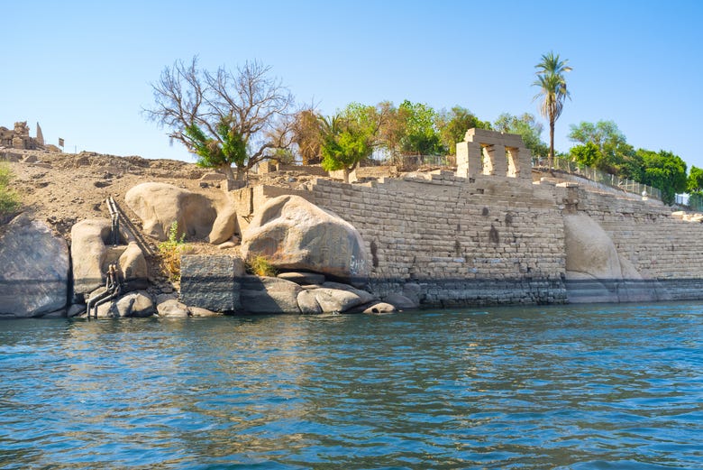 L'île d'Eléphantine depuis le Nil