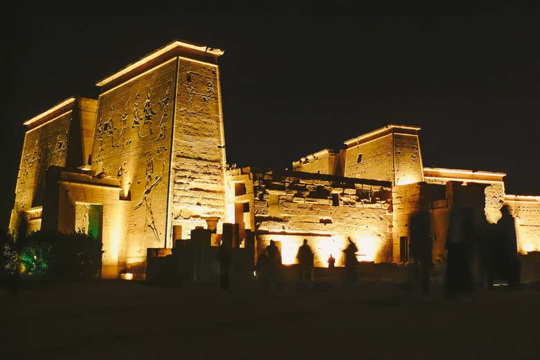 Espectáculo de luz y sonido en el Templo de Philae