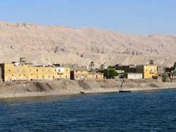 Sailing along the Nile