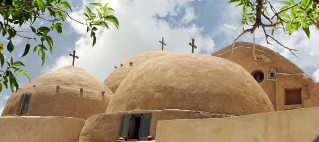 Excursión a El Alamein y los monasterios de Wadi El Natrun