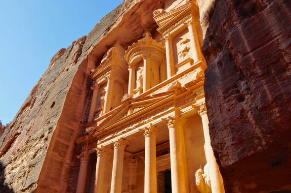 Excursão a Petra de avião