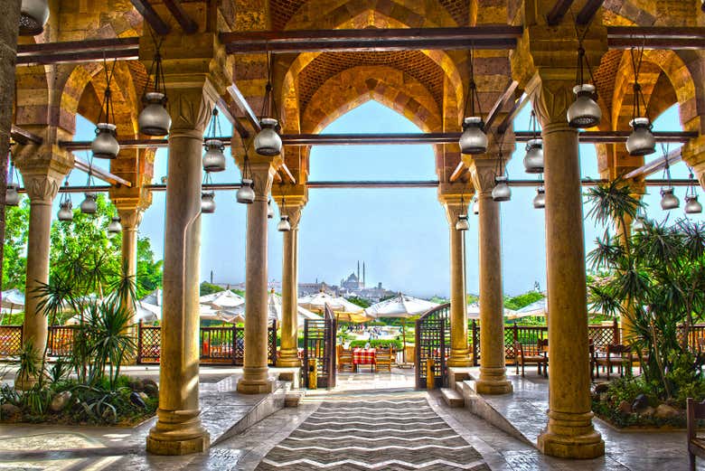 Admire the traditional architecture