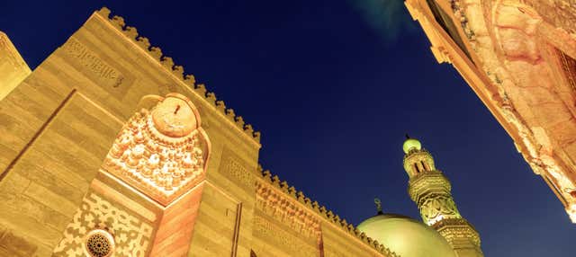 Tour nocturno por El Cairo con cena