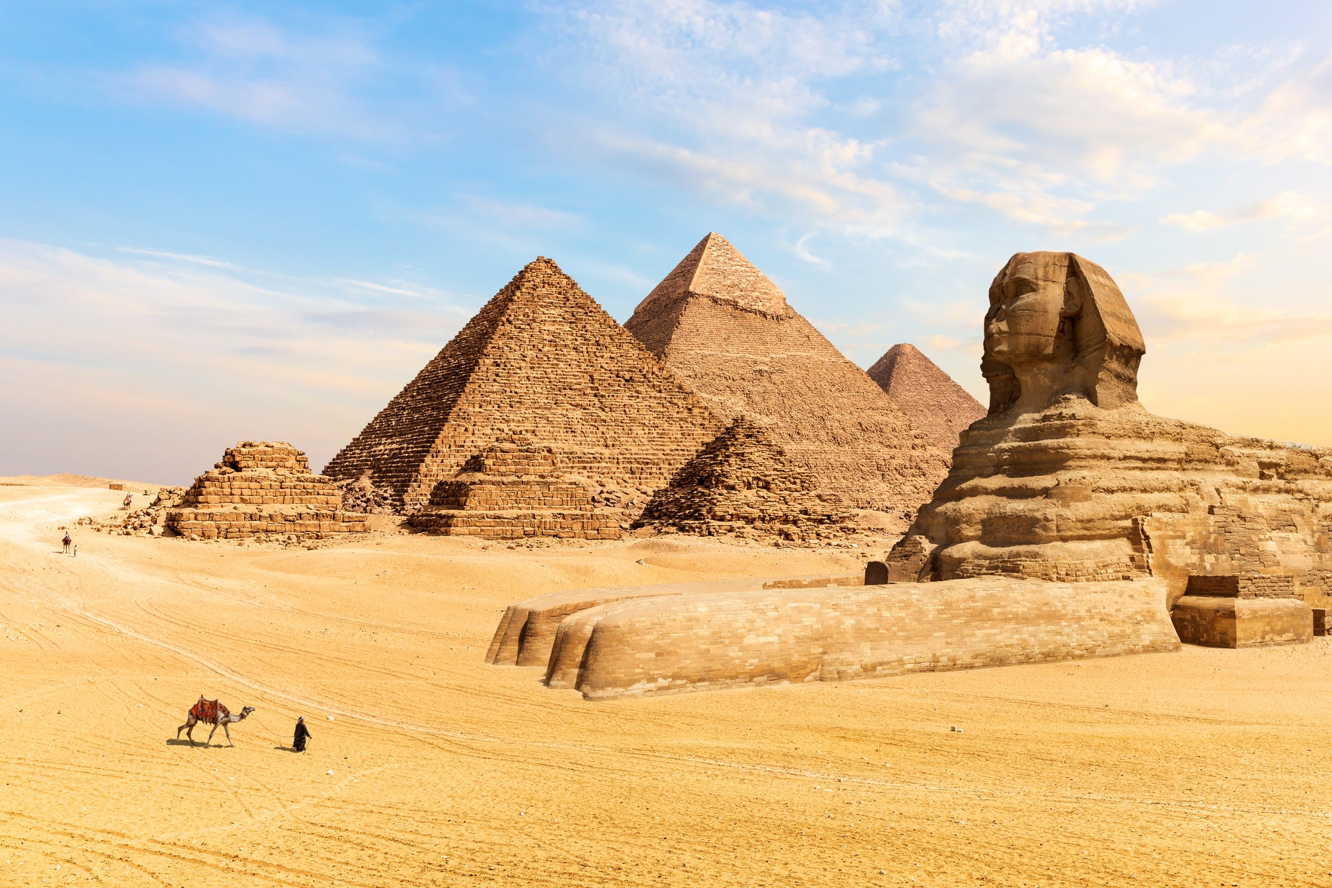 Deshacer escocés Gladys Free tour por las pirámides de Giza y la Esfinge en El Cairo