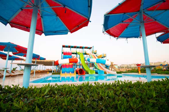 Excursão ao Jungle Aqua Park