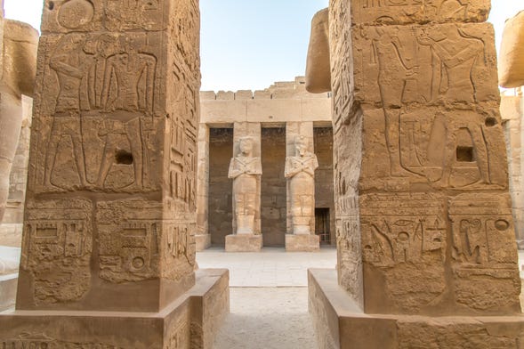 Luxor Tour & Valley of the Kings or Valley of the Queens