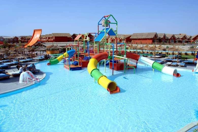 Un día repleto de diversión en Jungle Aqua Park