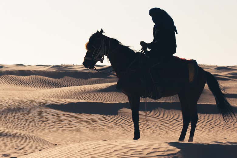 Contemplando il deserto di Hurghada