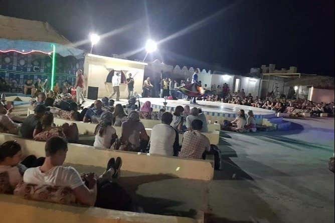 Spettacolo serale nel deserto