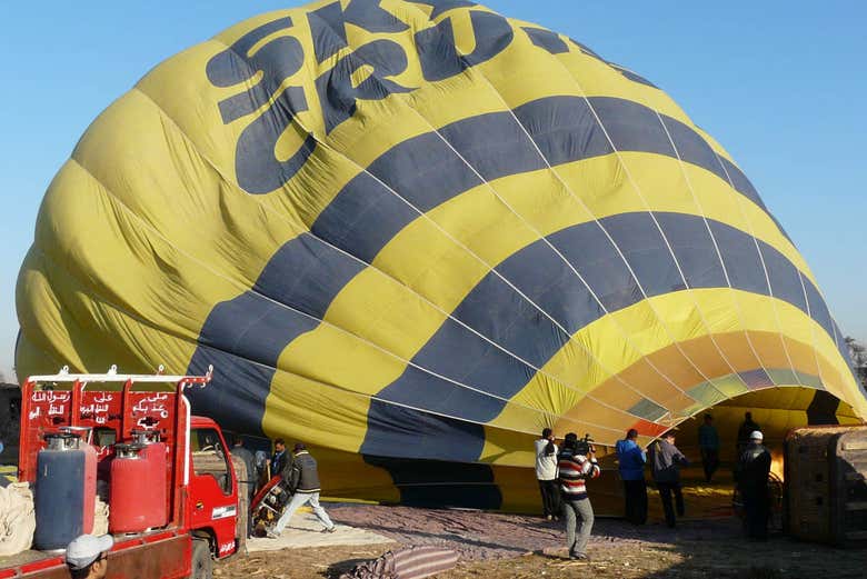 A punto de despegar en el globo