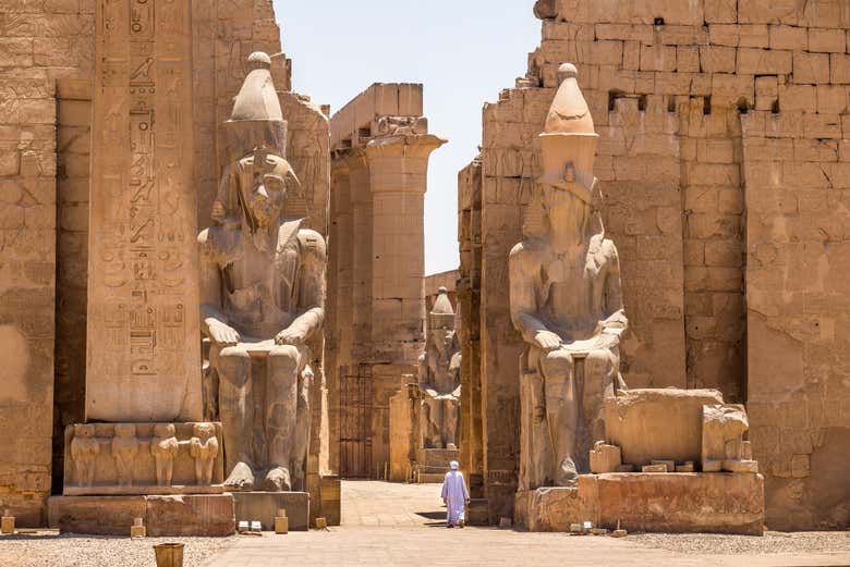 Visit the Temple of Luxor