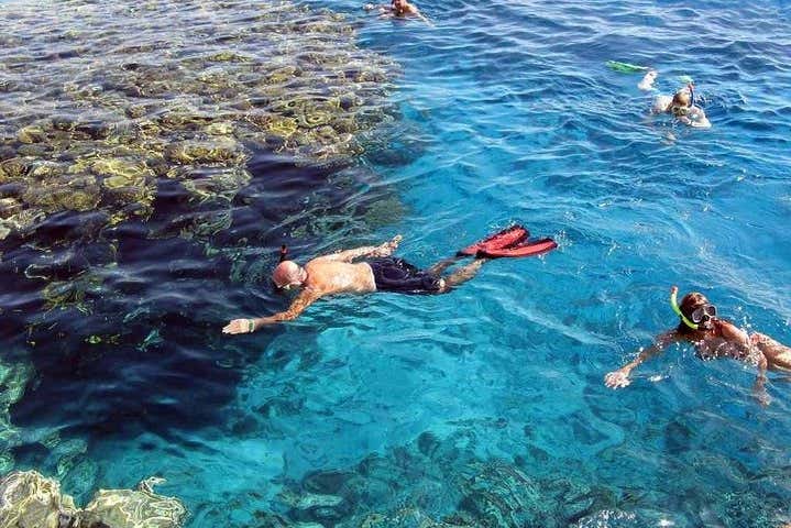 Snorkeling a Marsa Mubarak
