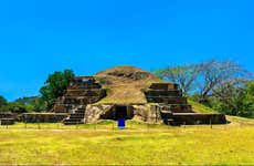 Excursión al Cerro Verde + Ruinas mayas