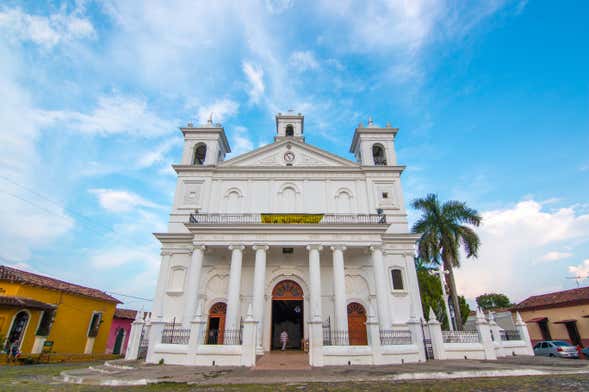 Excursión a Suchitoto y Cihuatán