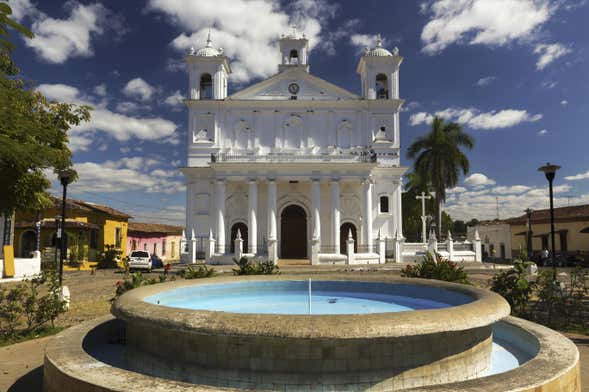 Excursão a Suchitoto + Visita à destilaria de rum Cihuatán