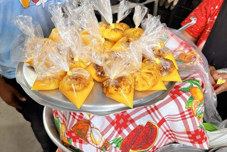 Sample traditional Salvadoreño sweets
