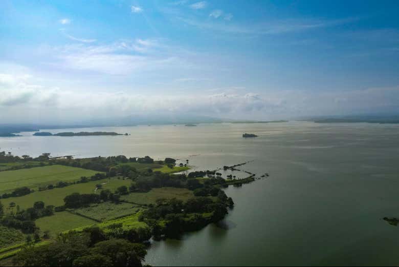 La vista del lago Suchitlán