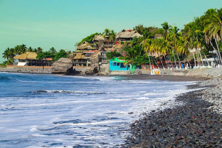 Playa El Tunco Parque Nacional El Boquer n Y San Salvador Con 