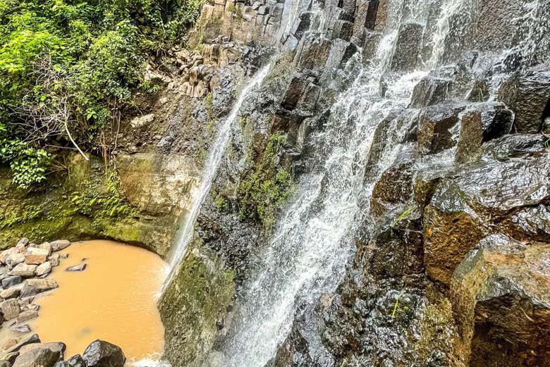 La laguna alla fine della cascata