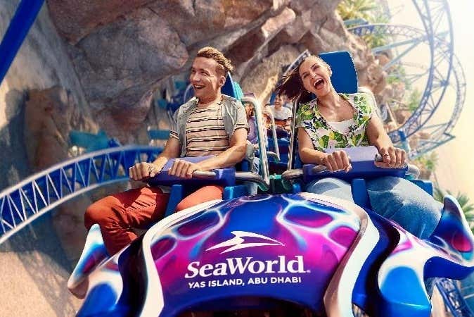 You'll have a blast on the Manta Coaster!