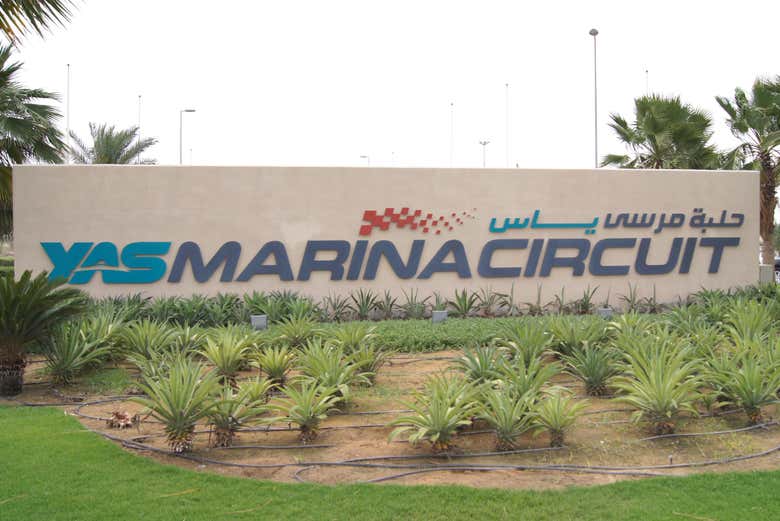 Visite de nuit du circuit Yas Marina