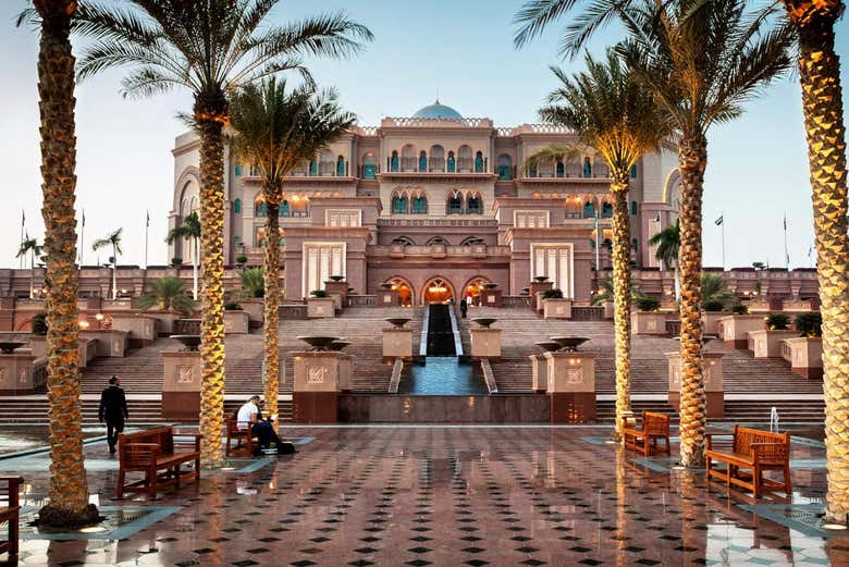 Façade de l'Hotel Emirates Palace