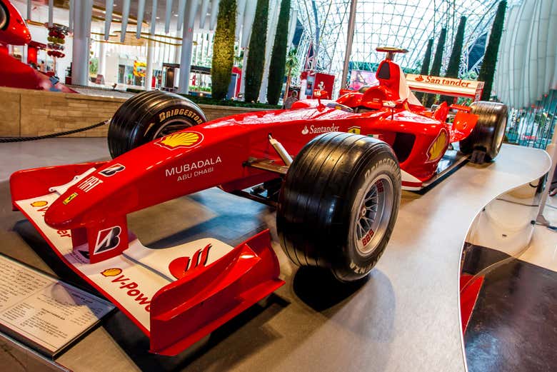 All'interno del Ferrari World
