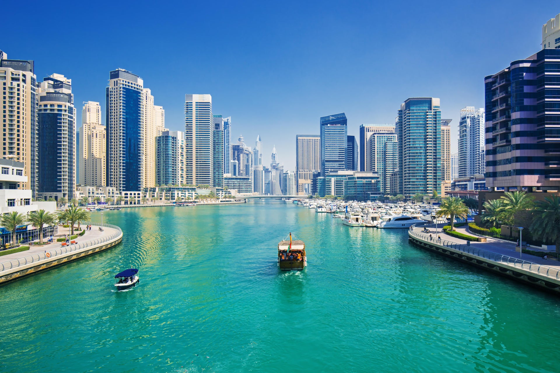 Dubai Marina Boat Tour & Burj Khalifa Dinner