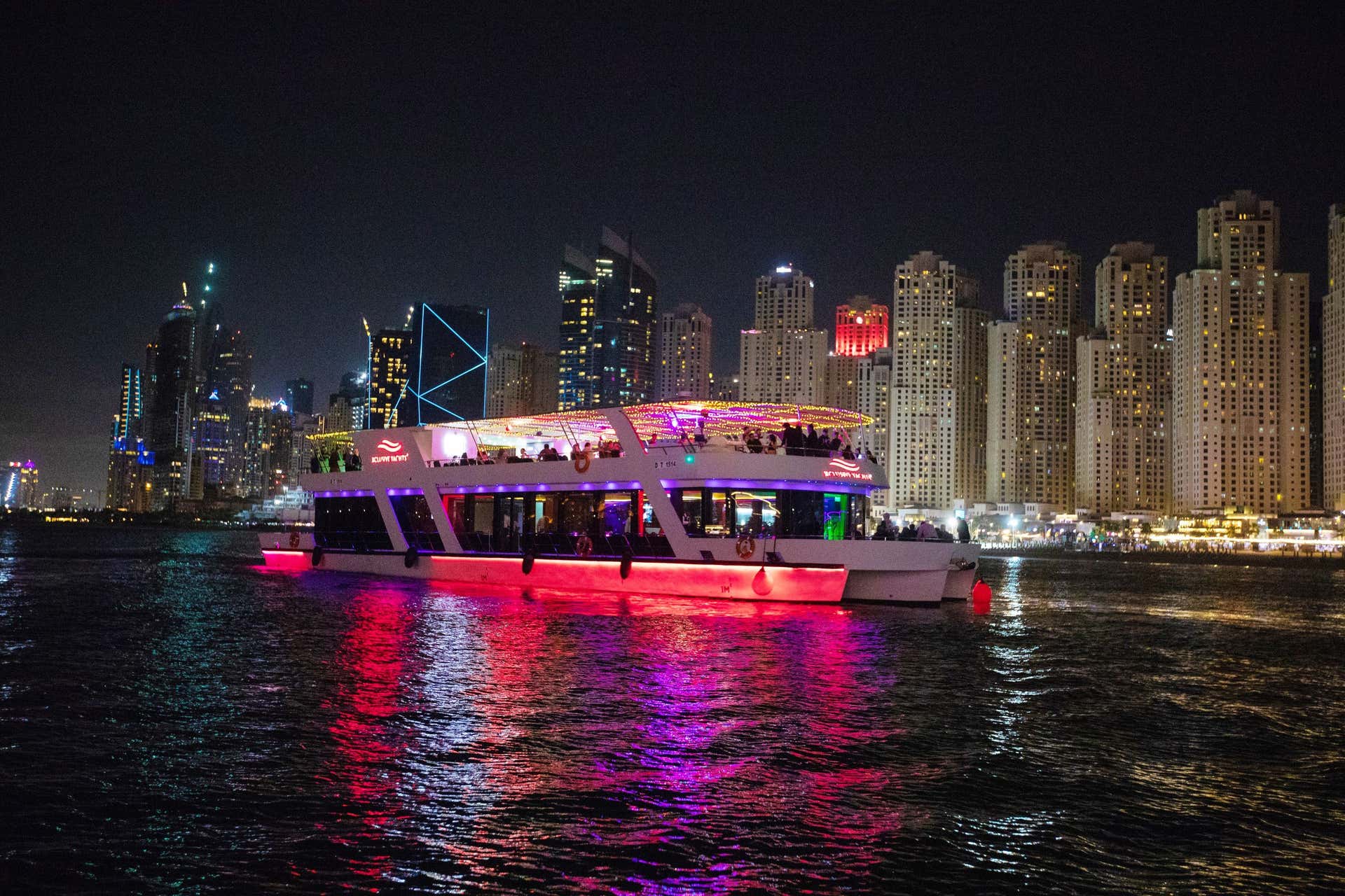 dubai marina cruise lunch