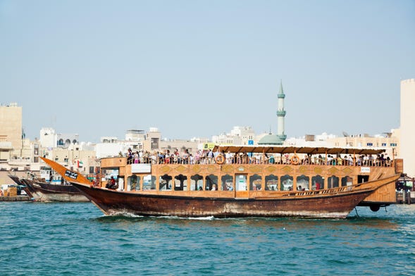 Crucero en dhow por Dubái
