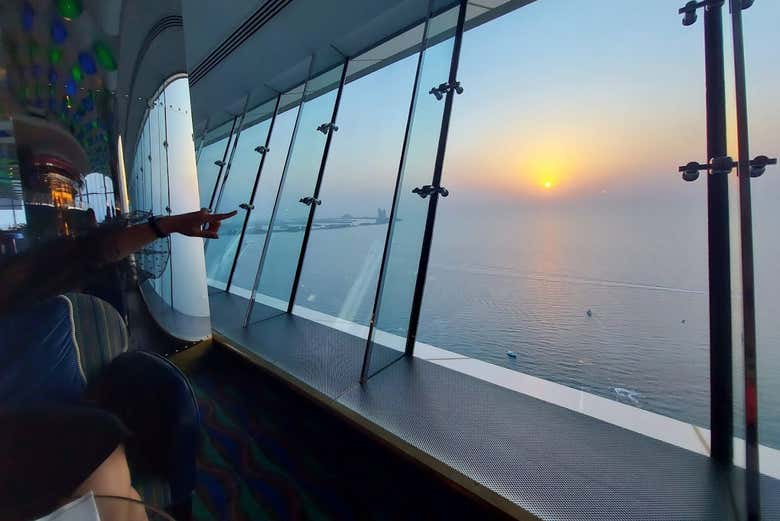 Atardecer en el Sky Bar