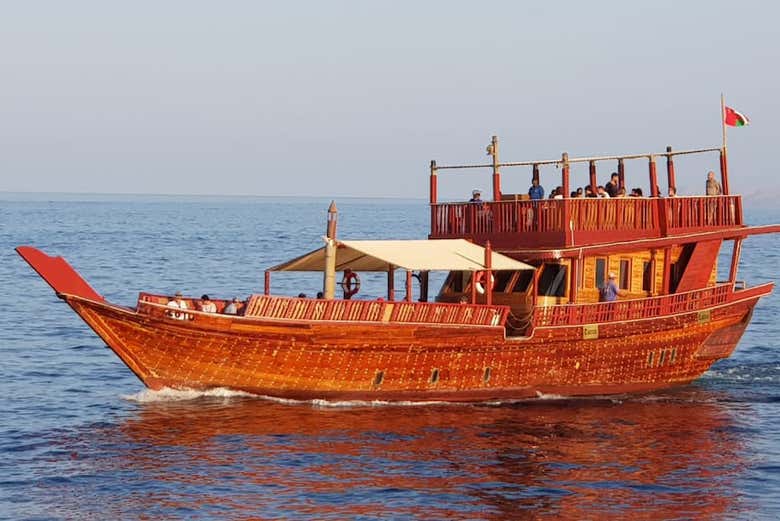 Barco da excursão