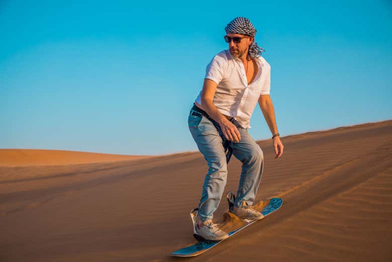 Realizando sandboarding