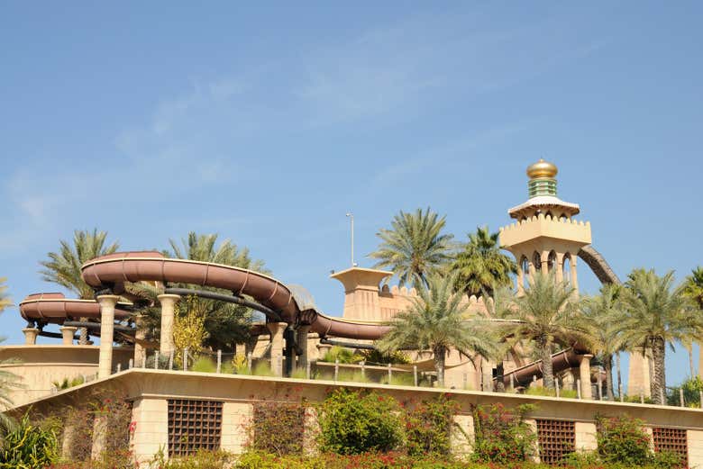 Tobogãs no Wild Wadi Waterpark