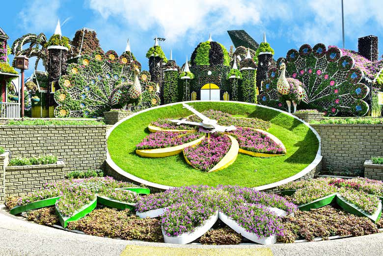 L'orologio floreale del Dubai Miracle Garden