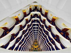 Burj Al Arab, átrio visto de cima